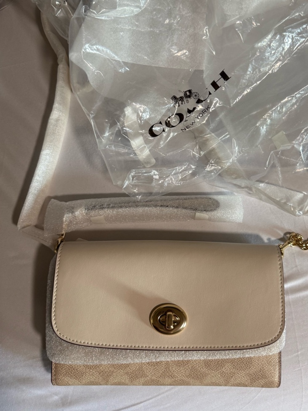 Coach purse/wallet authentic